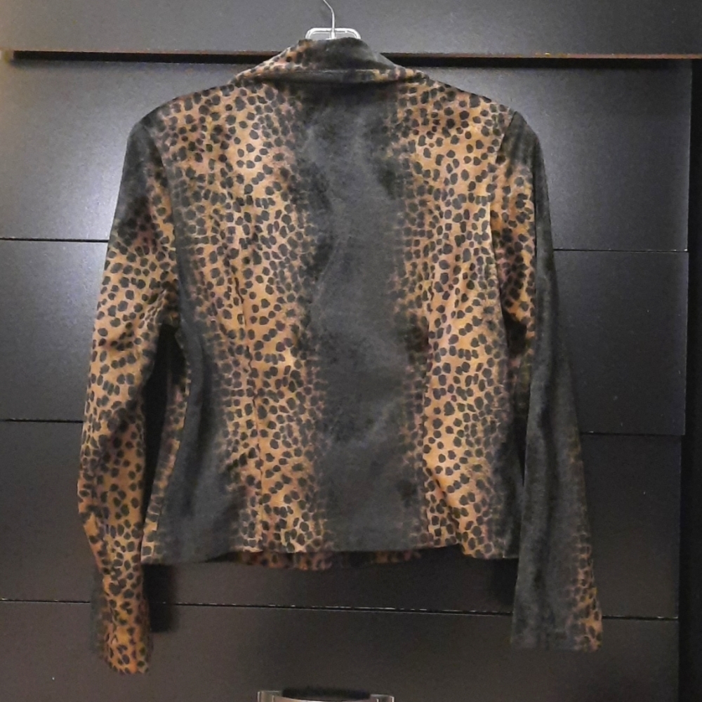 Leopard Print jacket - Picture 2 of 6